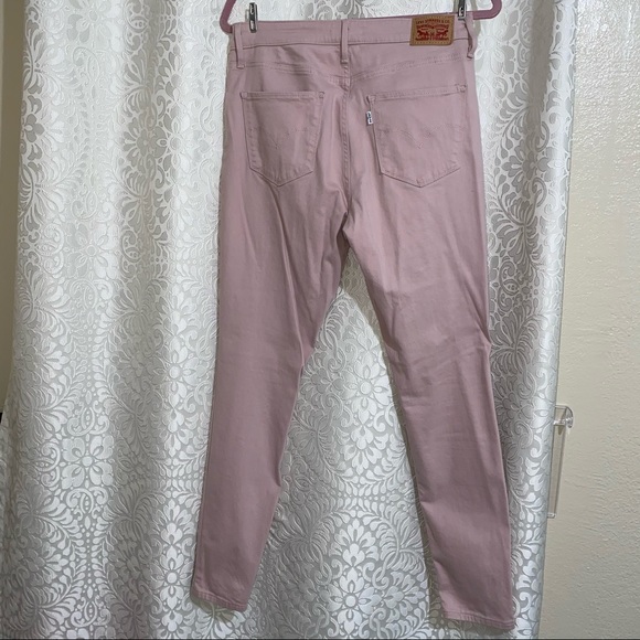 Pink Levi’s Jeans - Picture 3 of 9